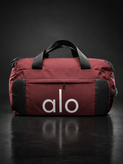 ساک ورزشی برند Alo Yoga مدل All-Day Duffel پارچه ضد آب و جادار
