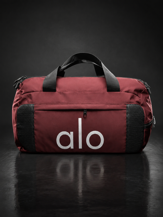 ساک ورزشی برند Alo Yoga مدل All-Day Duffel پارچه ضد آب و جادار