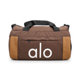ساک ورزشی برند Alo Yoga مدل All-Day Duffel پارچه ضد آب و جادار
